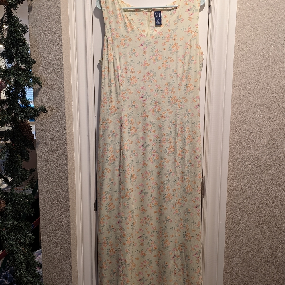 Gap spring dress
